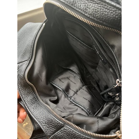 MICHAEL KORS Black Pebble Leather Hobo Shoulder Bag - Picture 11 of 13